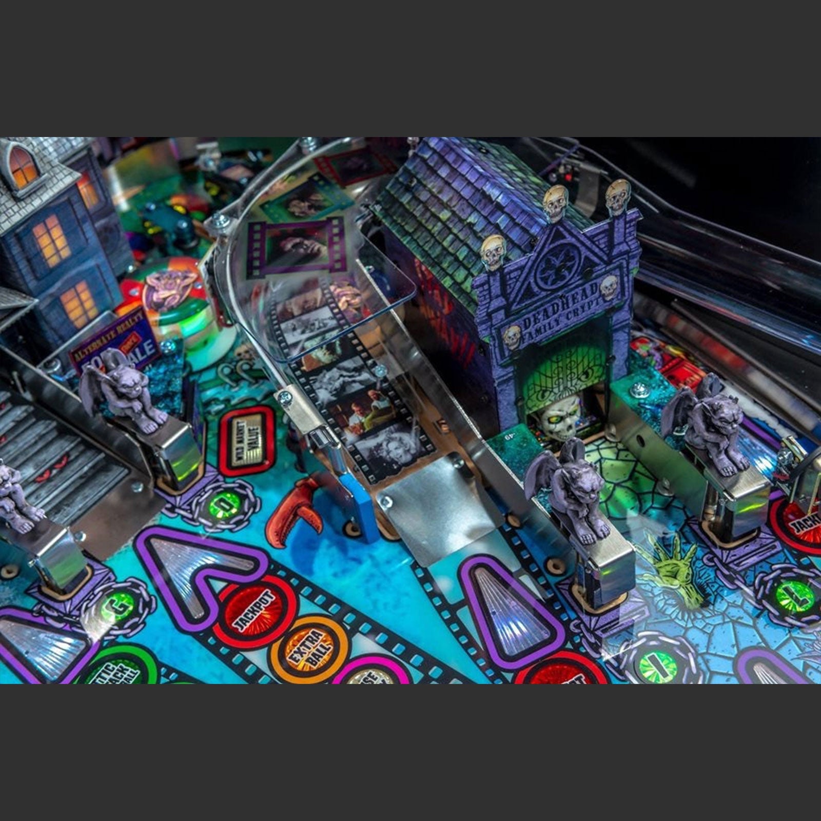 Nitro Pinball Sales USA Stern Pinball Machine ELVIRA: House of Horrors: PREMIUM