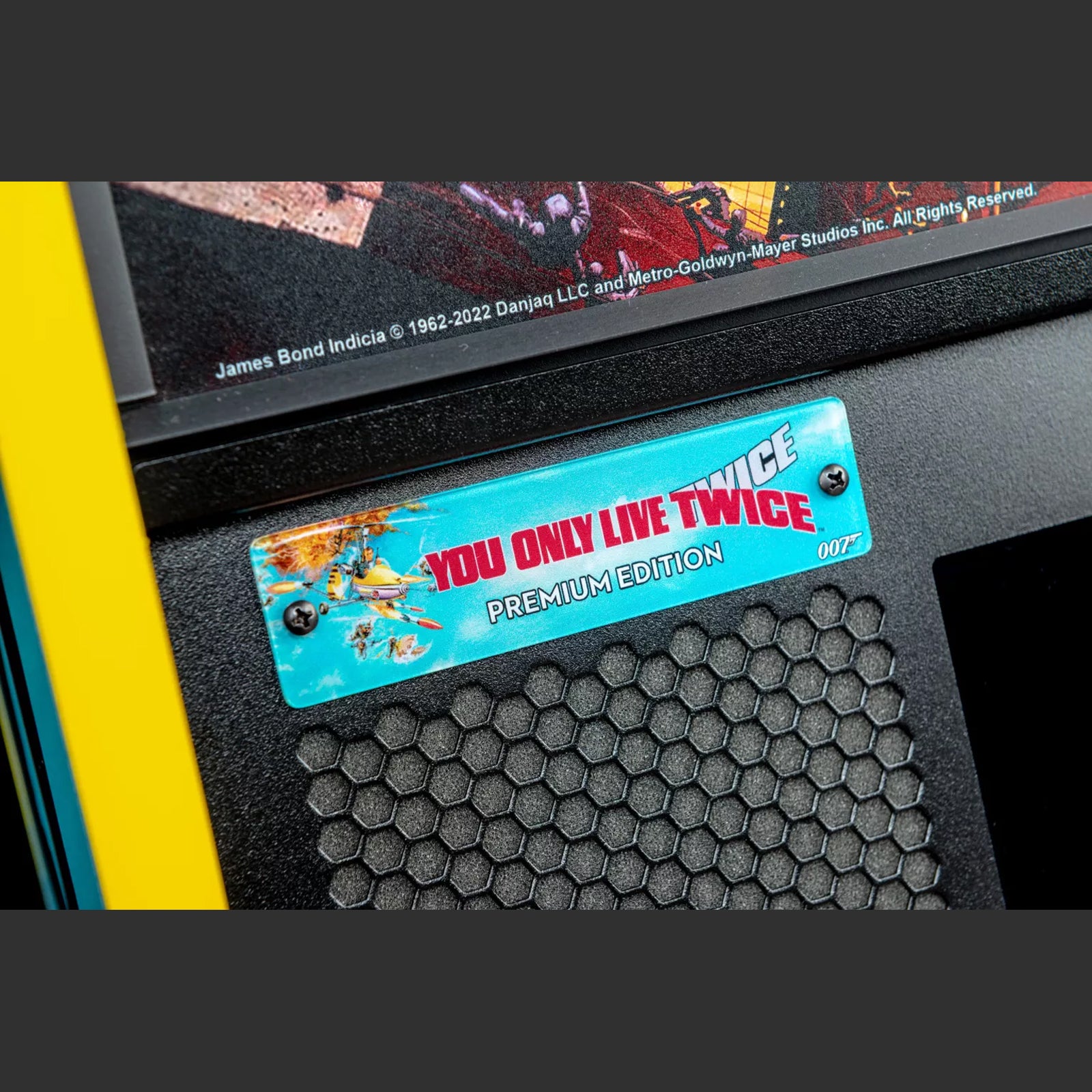 Nitro Pinball Sales USA Stern James Bond 007 Premium (You Only Live Twice) Pinball Machine
