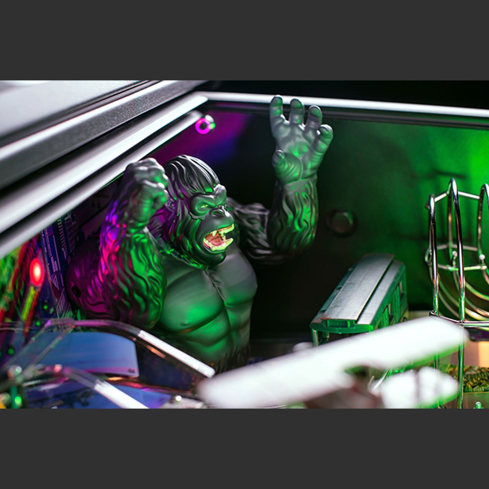 Nitro Pinball Sales Stern Pinball Machines KING KONG: Myth of Terror Island PREMIUM