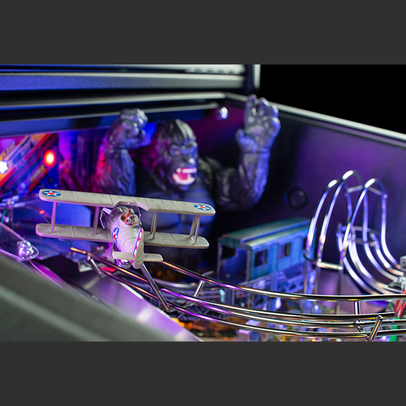 Nitro Pinball Sales Stern Pinball Machines KING KONG: Myth of Terror Island PREMIUM