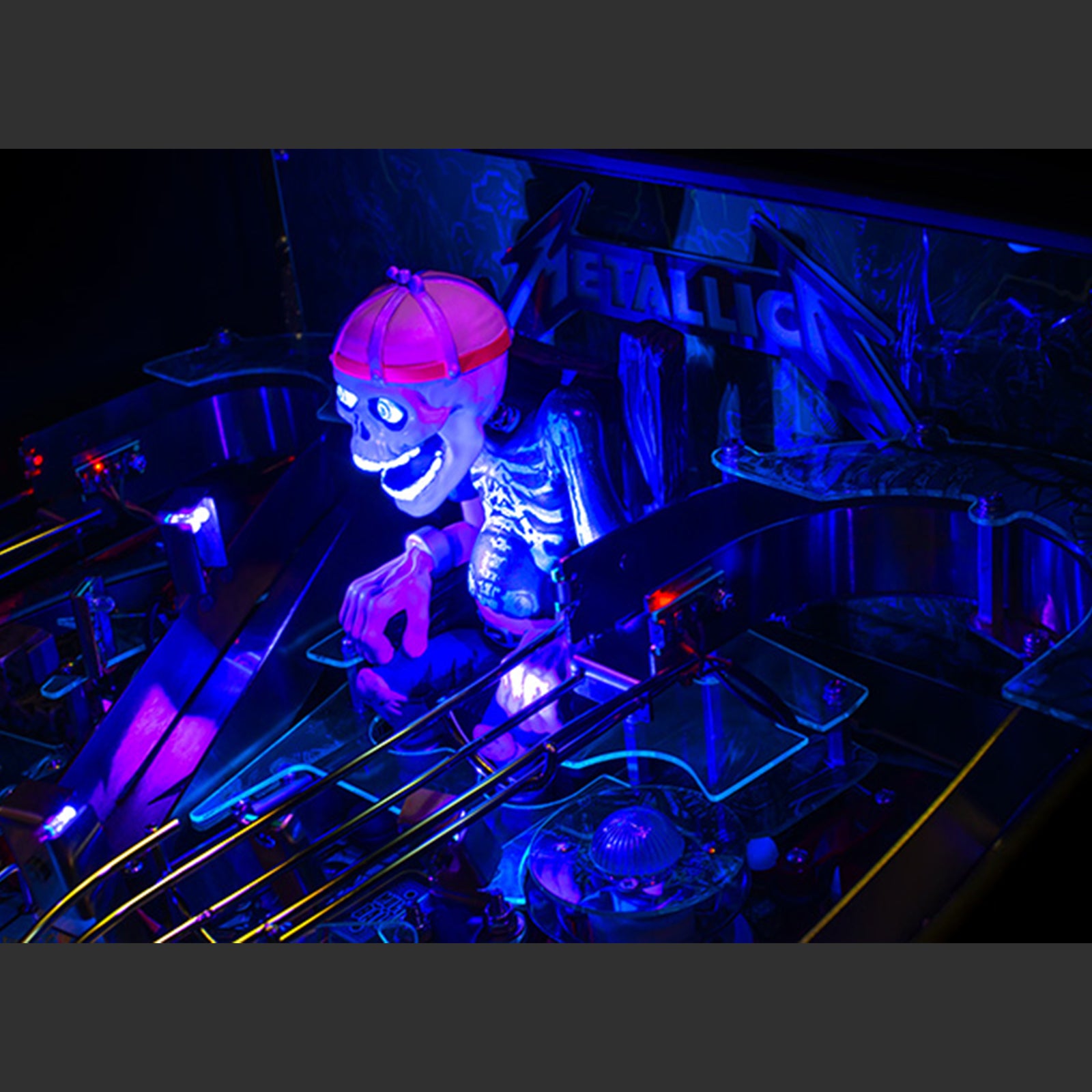 Nitro Pinball USA Sales Stern Metallica Remastered Premium Pinball Machine Playfield