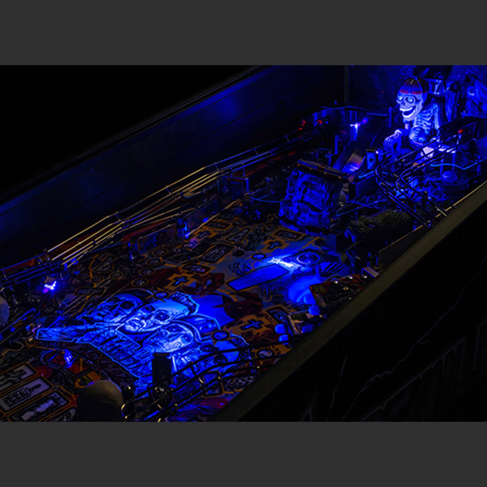 Nitro Pinball USA Sales Stern Metallica Remastered Premium Pinball Machine Playfield