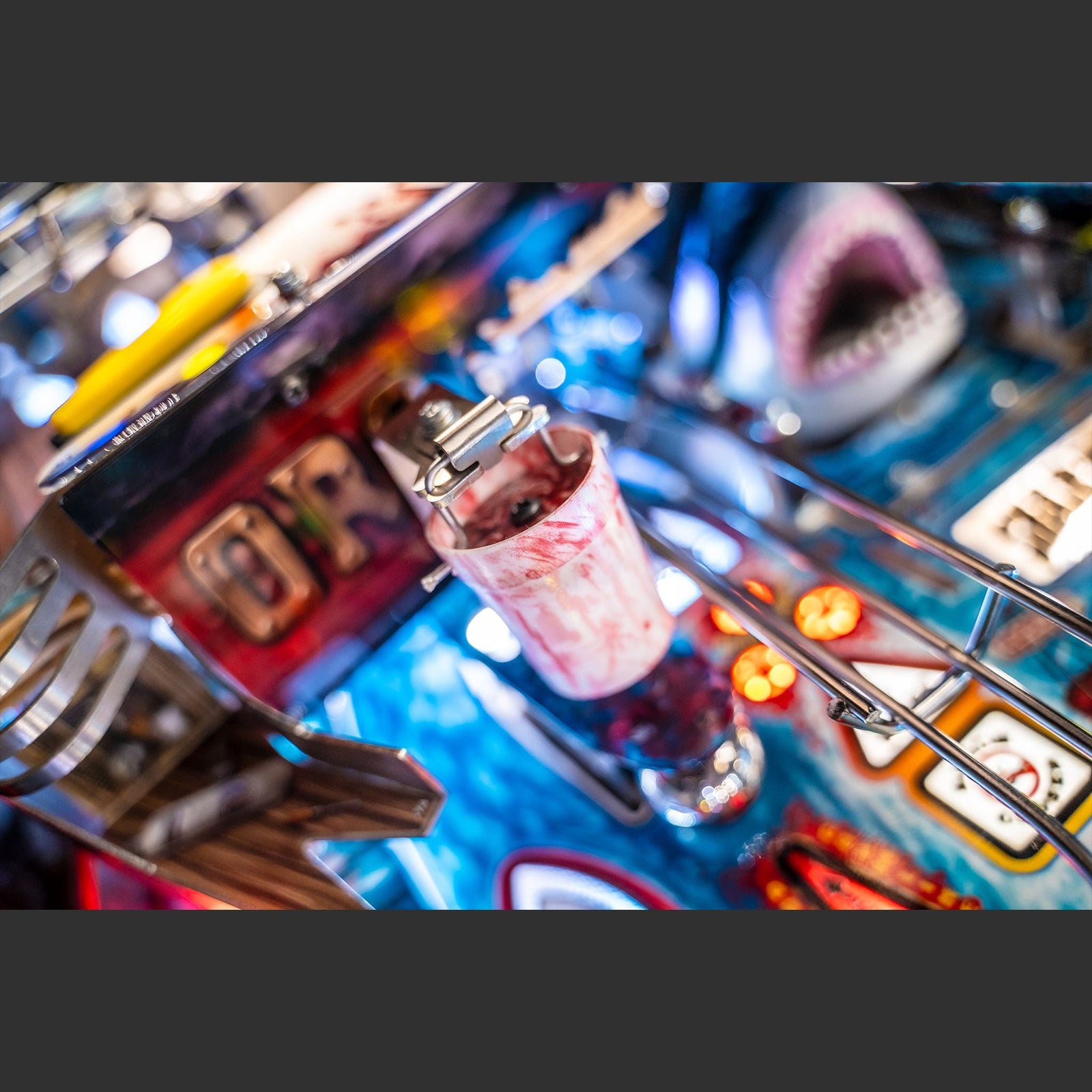 Nitro Pinball Sales USA Stern Pinball Machine Jaws Premium