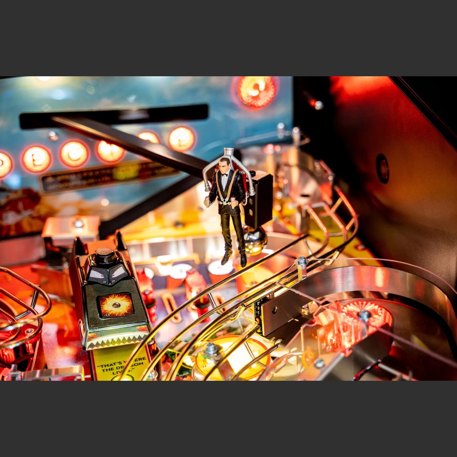 Nitro Pinball Sales USA Stern James Bond 007 Premium (You Only Live Twice)  Pinball Machine